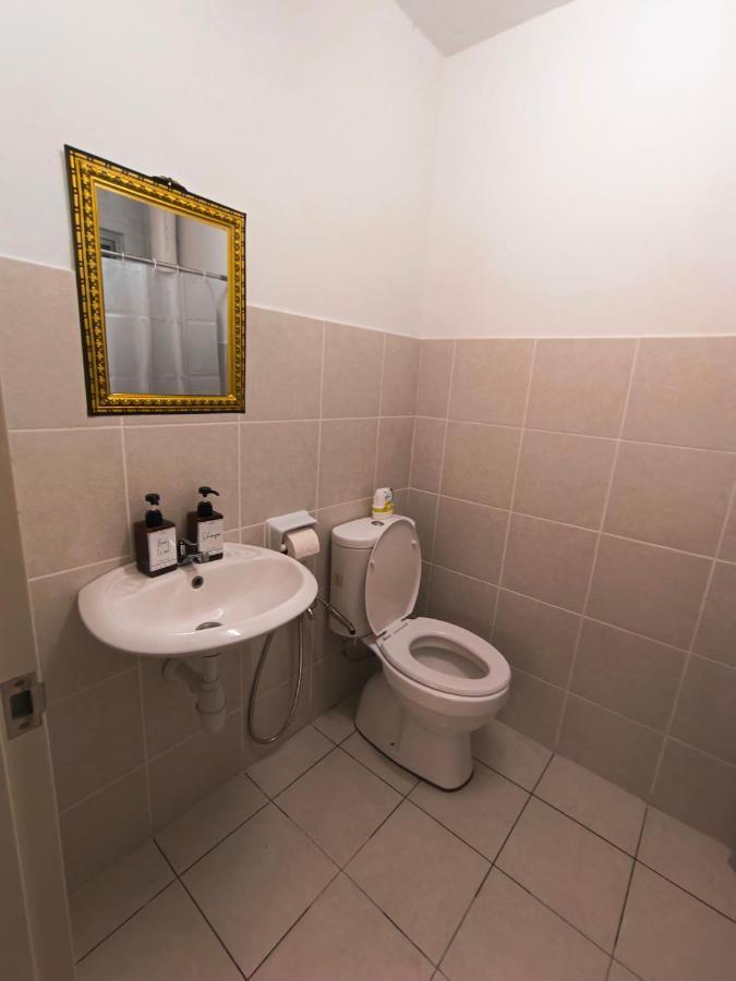 Klia Airport Homestay 10 Sepang Exterior photo